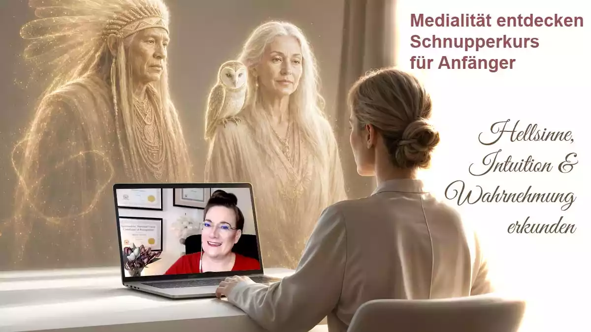 Teilnehmerin erkundet Hellsinne, Intuition und spirituelle Wahrnehmung im Schnupperkurs Medialität mit Melanie Ladewig CSNU